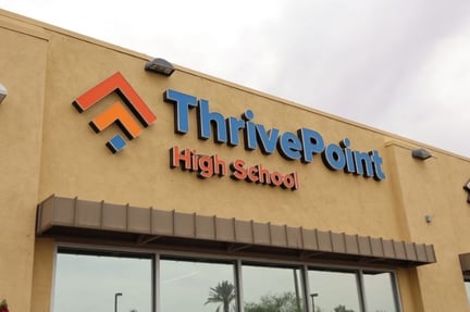 The front of the building of Yuma campus